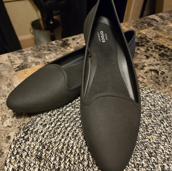 CROCS Women's Elegant Dark Gray Loafers - Picture 6 of 6